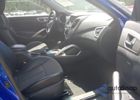 2013 Hyundai Veloster Base W/Black from USA, damaged, VIN KMHTC6AD1DU173061